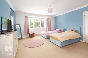 Photo 15- click for photo gallery